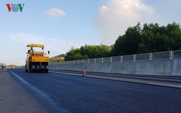 Đề xuất thu phí trở lại với dự án đường cao tốc Đà Nẵng- Quảng Ngãi