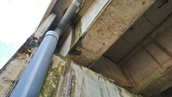 Vì sao cao tốc Đà Nẵng – Quảng Ngãi bị thấm nước dưới cầu và hầm chui?