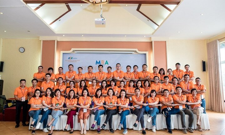 Kết nối cộng đồng hơn 3.000 học viên tại 2 chương trình đào tạo thạc sĩ chuyên sâu