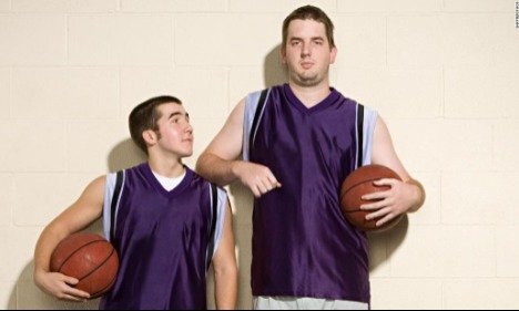 Người cao dễ mắc bệnh ung thư hơn người lùn