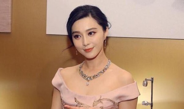 Tiếp tục hợp đồng quảng cáo 59 tỷ đồng với Phạm Băng Băng, nhãn hiệu nhận cái kết đắng