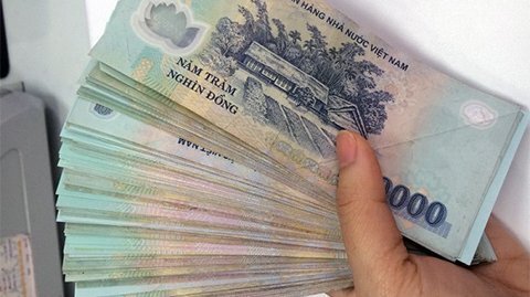 Người đàn ông hoang báo bị cướp 800 triệu đồng