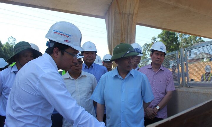 Vì sao Giám đốc BQL dự án cao tốc Đà Nẵng – Quảng Ngãi bị đình chỉ công tác?