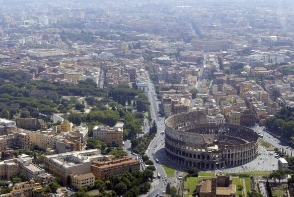 Tìm thấy bộ hài cốt bí ẩn bên trong Toà thánh Vatican