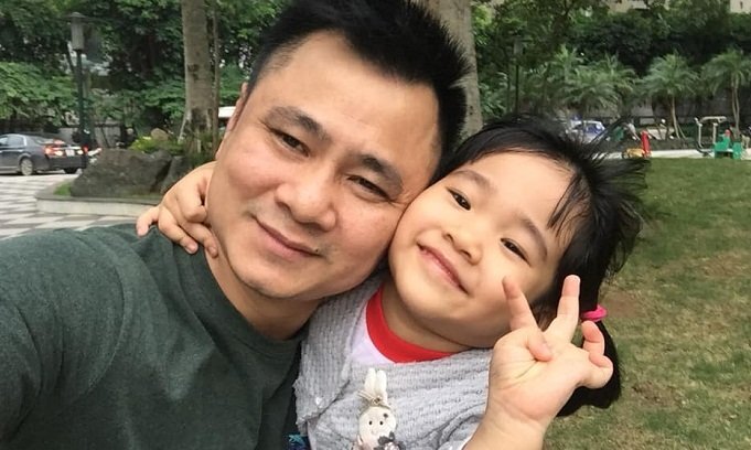 Tự Long khoe con gái đáng yêu, giống bố như hai giọt nước
