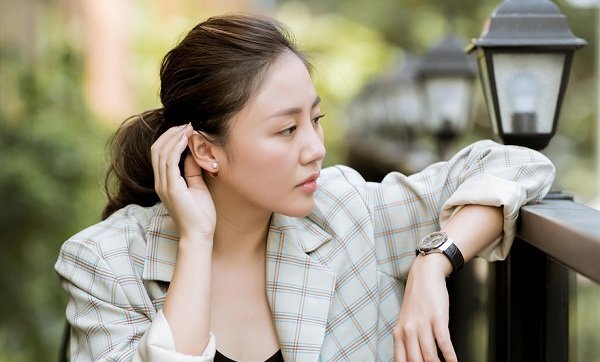 Văn Mai Hương: 'Mất niềm tin vào hôn nhân và không còn yêu bất chấp'