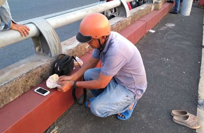 Người phụ nữ bán vé số nhảy cầu Rạch Miễu mất tích 