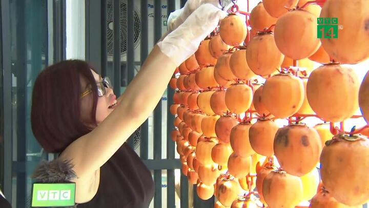 Cách làm hồng treo gió kiểu Nhật dai giòn, đượm mật ngọt gây sốt