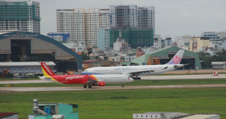 Giá xăng dầu tăng, lợi nhuận các hãng hàng không bị ảnh hưởng thế nào?