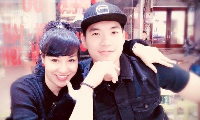 Trương Nam Thành hạnh phúc khoe vợ sắp cưới hơn tuổi