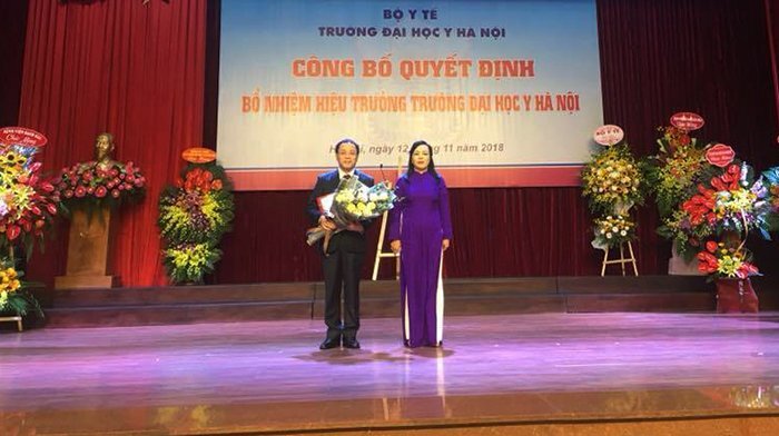 Đại học Y Hà Nội có hiệu trưởng mới