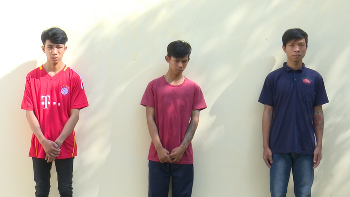 Tóm gọn băng nhóm cướp đường ở miền Tây