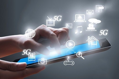 'Cuộc chạy đua nước rút' xây dựng và hoàn thiện hạ tầng số tại Việt Nam