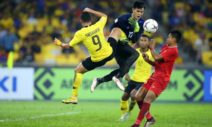 Danh thủ Nguyễn Hồng Sơn: Phá lối chơi Malaysia, tuyển Việt Nam không được nóng vội