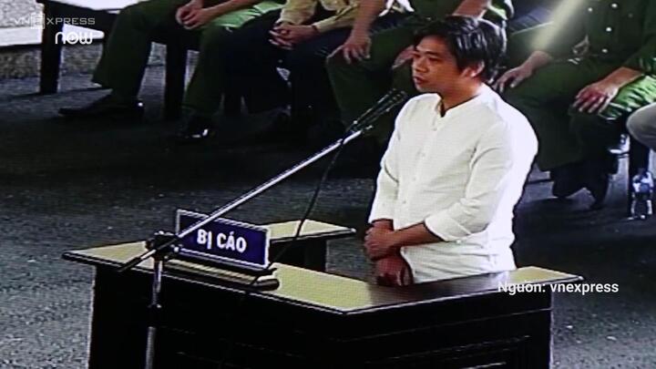 Con bạc tham gia game Rikvip: Lương 10 triệu đồng, thua bạc 3 tỷ đồng