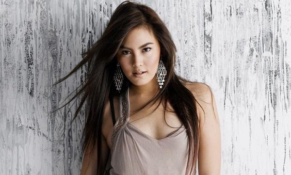 Sao nữ Thái Lan đắng cay vì mang tiếng giật chồng và cưới bố của bạn thân