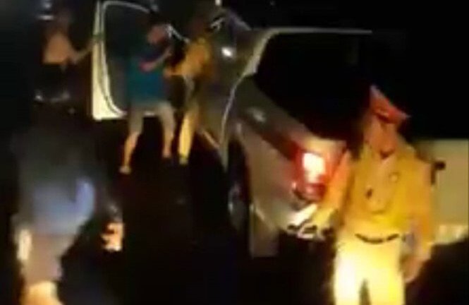 Xôn xao clip CSGT đánh người vi phạm giao thông ở Bình Định: Lãnh đạo trạm nói gì?