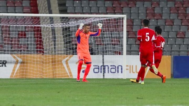 Video: Thủ môn Jordan lập siêu phẩm khó tin từ vòng cấm đội nhà