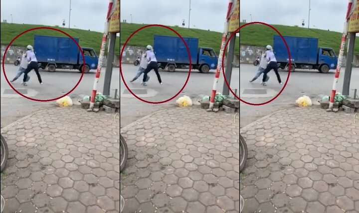 Video: Thanh niên vác dao chém người giữa phố Hà Nội