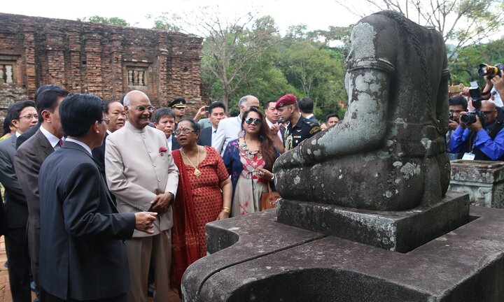 Tham quan Thánh địa Mỹ Sơn, Tổng thống Ấn Độ: ‘Kiến trúc của các ngôi đền được thiết kế tinh tế’