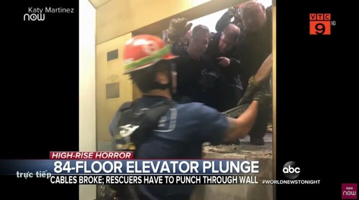 Clip: Thang máy rơi tự do 84 tầng, thai phụ vẫn bình an