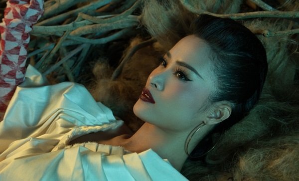 Không chỉ đạt triệu lượt xem, MV của Đông Nhi còn lọt top thịnh hành ở Youtube nước ngoài