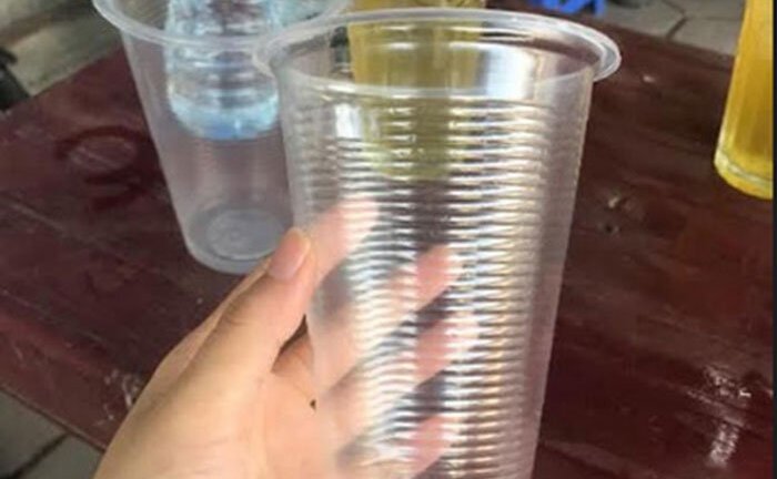 Đồ nhựa dùng một lần nguy hiểm thế nào?