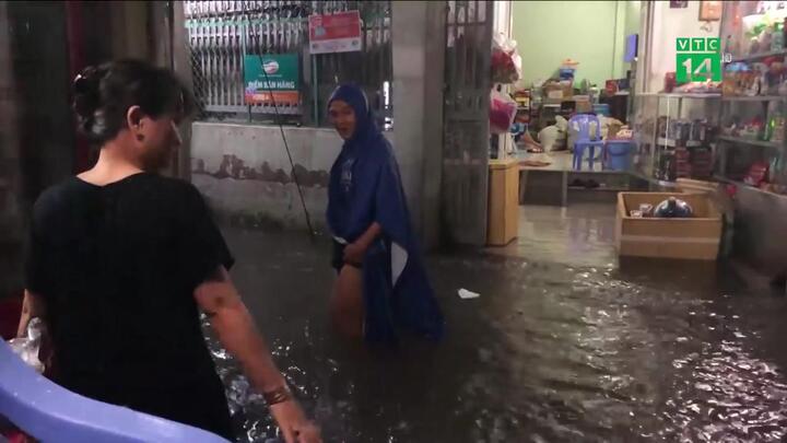 Mưa ngập lịch sử ở TP.HCM: Những thảm cảnh chưa từng có trong hàng chục năm qua