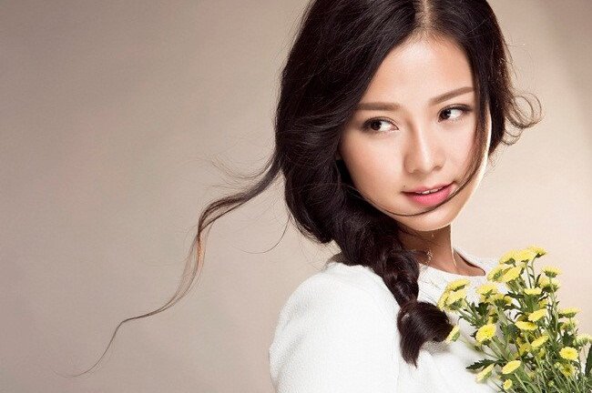 Diễn viên Khánh Hiền: '2 năm ở, Mỹ tôi như bị câm và què'