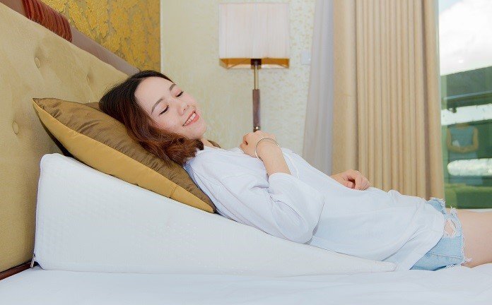 Đột phá cách chữa trào ngược dạ dày mới bằng gối nêm Hi-Sleep
