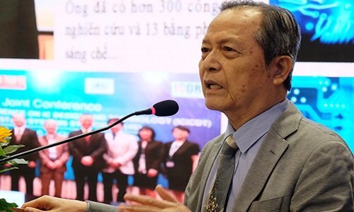 GS Việt kiều: 'Đại học tốt nhất Việt Nam cũng chưa đạt chuẩn'