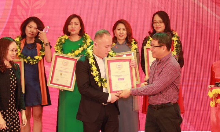 MediaMart vươn lên vị trí thứ 6 trong Top 10 nhà bán lẻ uy tín nhất Việt Nam 2018