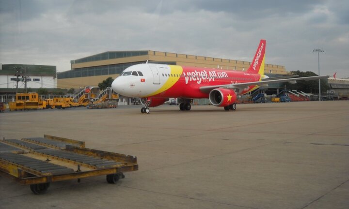 Máy bay gặp sự cố, cổ phiếu Vietjet Air 'bốc hơi' hàng trăm tỷ đồng
