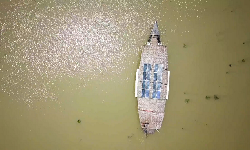 Kiến trúc sư mang trường học nổi trên sông đến với trẻ vùng lũ Bangladesh