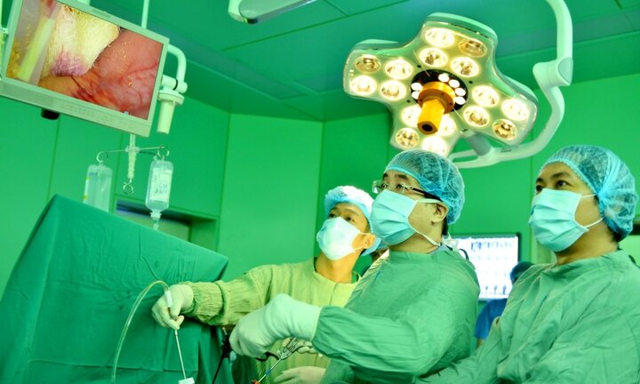 Trung tâm huấn luyện phẫu thuật nội soi đầu tiên của Việt Nam được công nhận chuẩn quốc tế