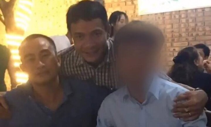 Thiếu tá công an ăn nhậu cùng đương sự trong lúc đang làm nhiệm vụ xác minh vụ án