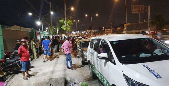 Chủ đầu tư BOT An Sương chuẩn bị tờ 100 đồng đề phòng tài xế dùng tiền lẻ phản đối