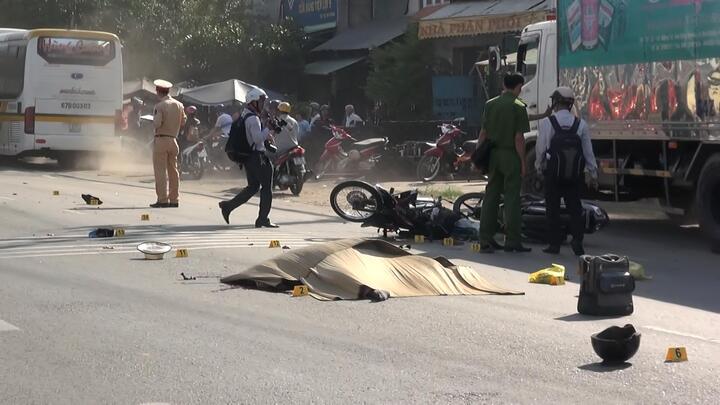 Hai cụ già chết thương tâm sau tai nạn giao thông ở An Giang