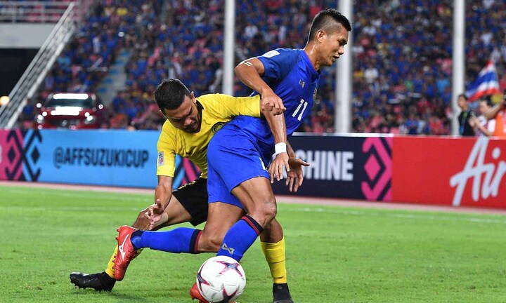 Quật ngã Thái Lan, Malaysia vào chung kết AFF Cup theo kịch bản nghẹt thở