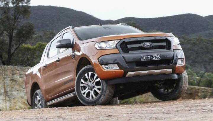 Ford triệu hồi 17.000 xe Ranger và Fiesta do hiện tượng chốt khóa cửa