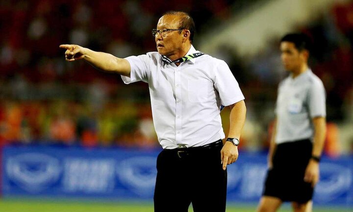 Báo Hàn Quốc: 'HLV Park Hang Seo là ngôi sao sáng nhất của tuyển Việt Nam'