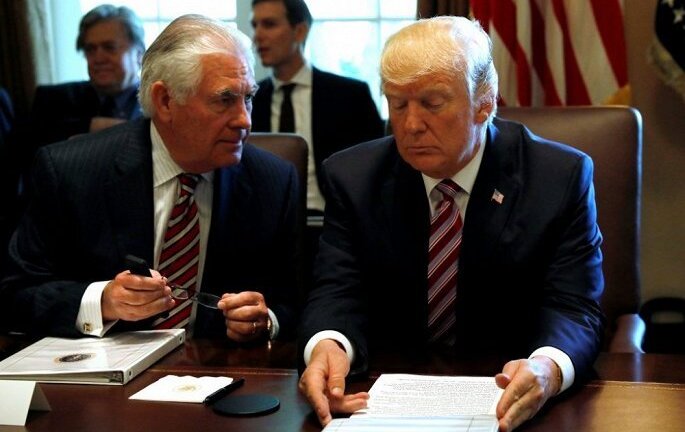 Tổng thống Trump nổi đóa khi bị cựu Ngoại trưởng Mỹ tố vô kỷ luật, ép buộc cấp dưới