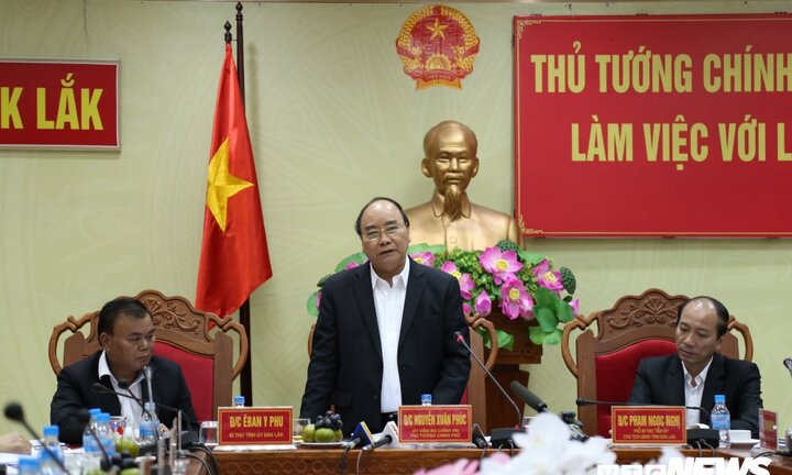 Thủ tướng chúc đội tuyển Việt Nam thi đấu thành công tại chung kết AFF Cup 2018