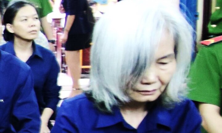 Cựu Phó tổng giám đốc Đông Á Bank: 'Hoàn cảnh lúc đó bắt buộc bị cáo phải làm'