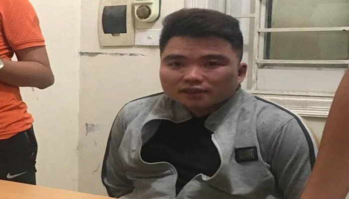 Bắt giữ kẻ chuyên phá cửa ô tô trộm đồ ở Hà Nội