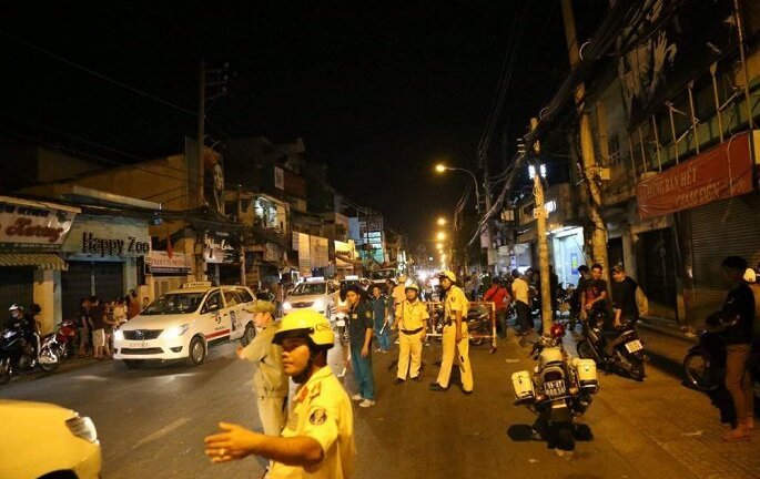 Camera lật mặt tên cướp tài sản du khách nước ngoài ở TP.HCM