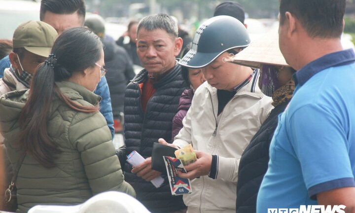 Phe vé hét 17 triệu đồng một cặp trận chung kết lượt về Việt Nam vs Malaysia