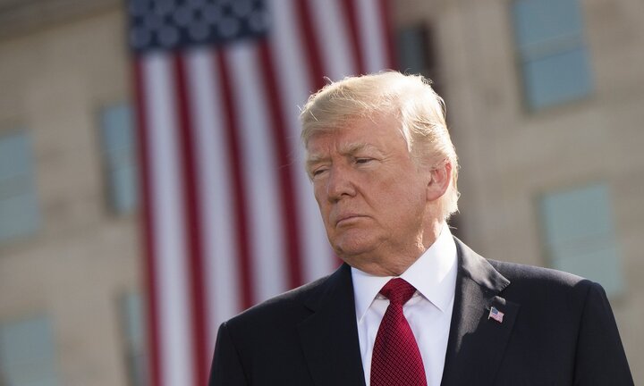 Tổng thống Trump lo bị 'cô lập' bên trong Nhà Trắng