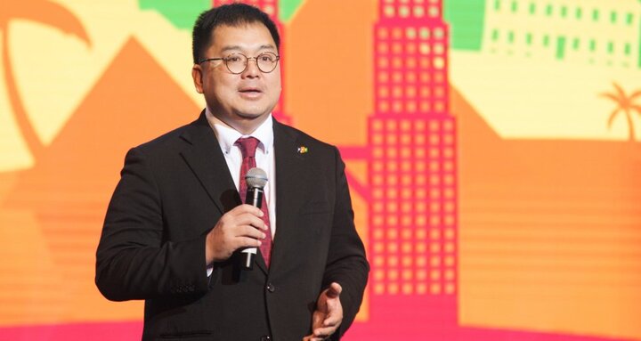 Chủ tịch FPT Software Hoàng Nam Tiến: 'Trí tuệ người Việt trẻ có thể sánh vai với cường quốc năm châu'