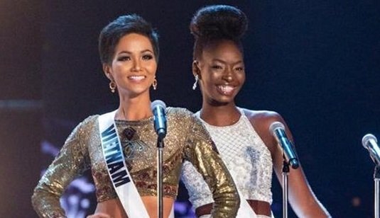 H'Hen Niê: 'Xin đừng trách móc chị phiên dịch ở Miss Universe'